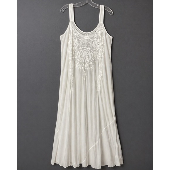 Johnny Was Dresses & Skirts - Johnny Was White Tonal Floral Embroidered Maxi Dress Womens XXL Fits L-XL  Beach